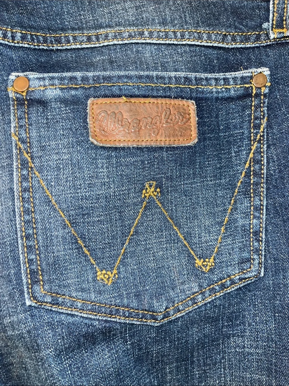 Wrangler Retro Men's Dark Blue Bootcut Jeans